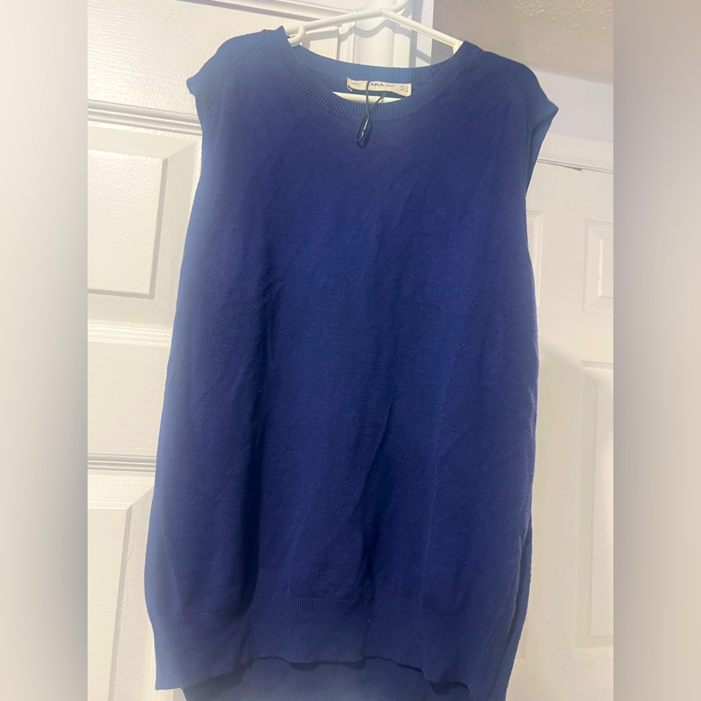 Elegant Navy Blue Women's Top
